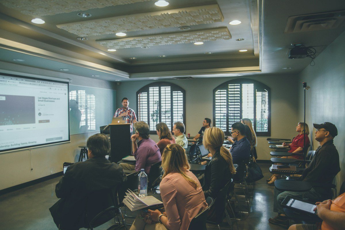 Instructor teaching engineering software in a modern environment